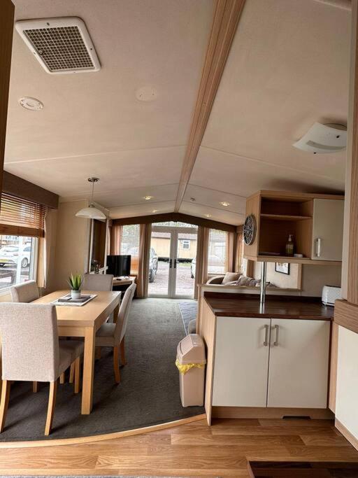 Swift Moselle 2 Bedroom Parkhome - Uddingston, Glasgow Dış mekan fotoğraf